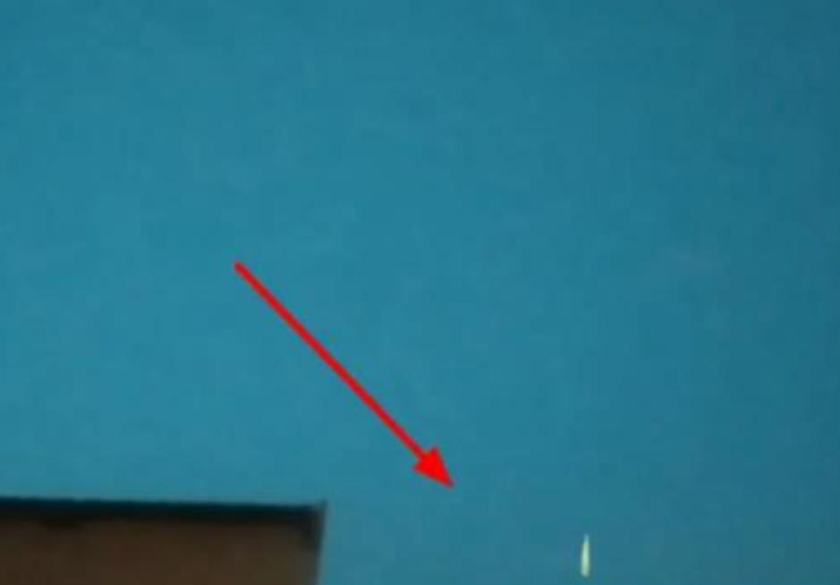 美国多地上空飞过巨大火球,美国上空为啥多次出现火球