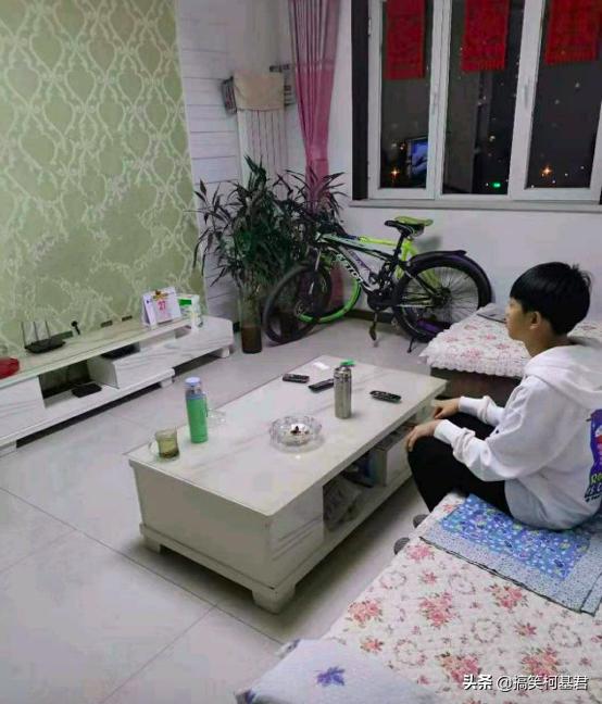 ps搞笑图对比,大神级的ps恶搞图片