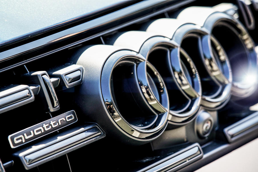 奥迪a7l55tfsi先行版试驾,3.0t的奥迪a7有多强