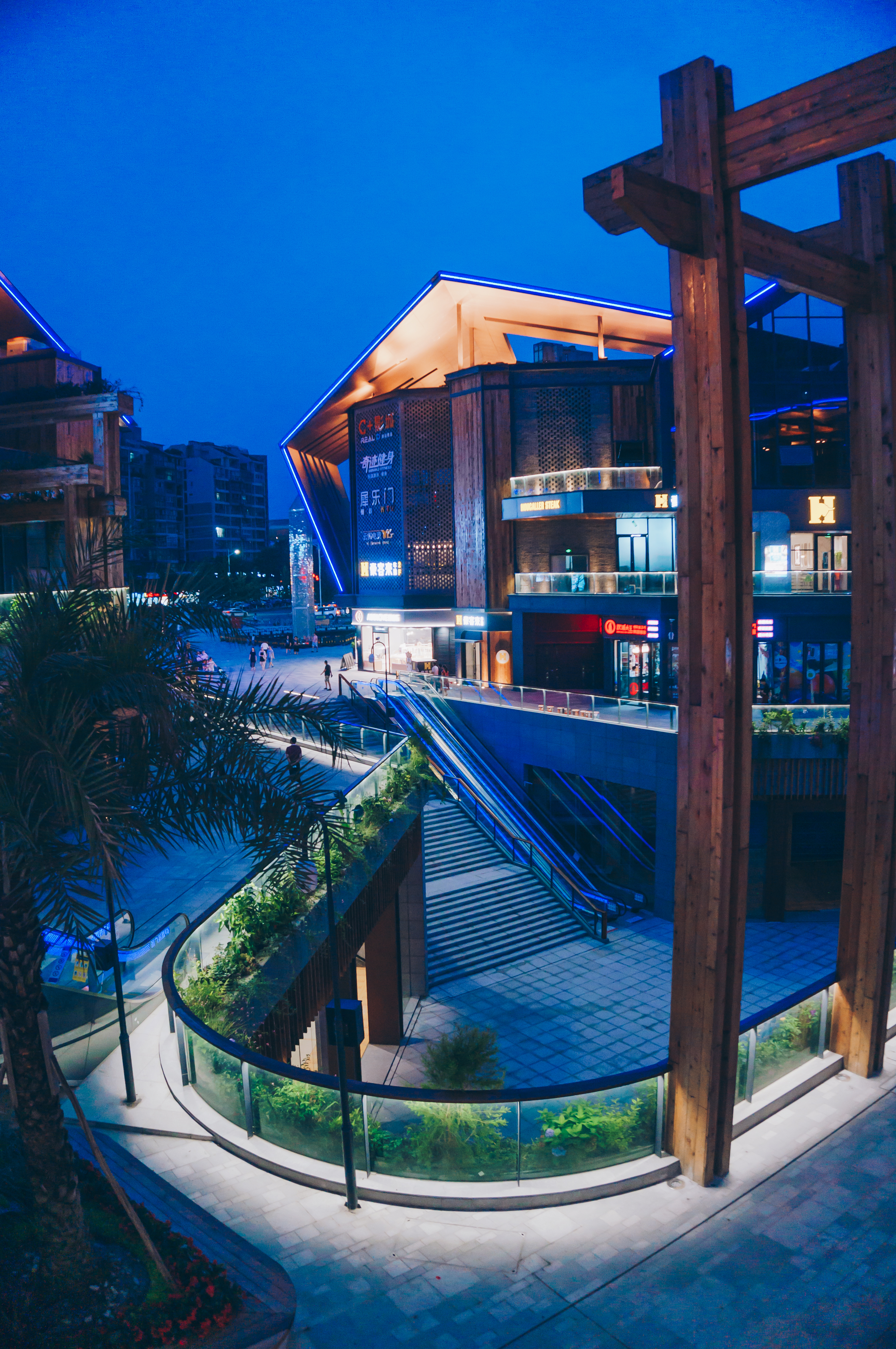 成都市新经济引领城市,郫都新经济产业