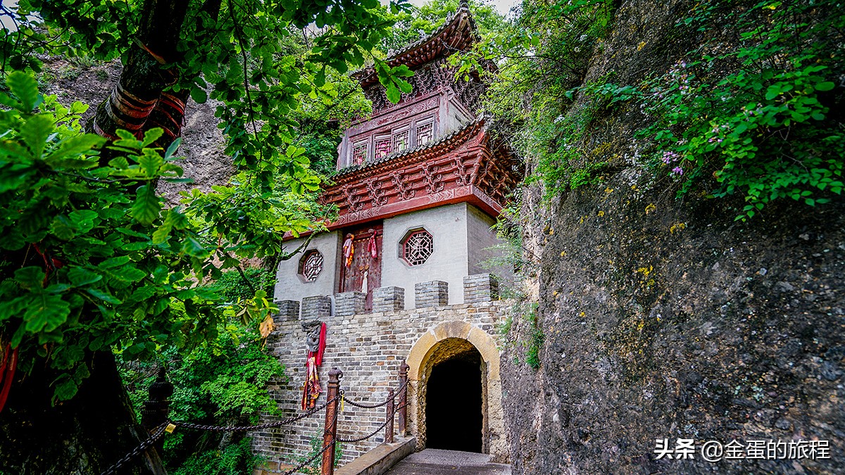 中国道教十大名山崆峒山景点图片,游览崆峒山道观走哪条路线