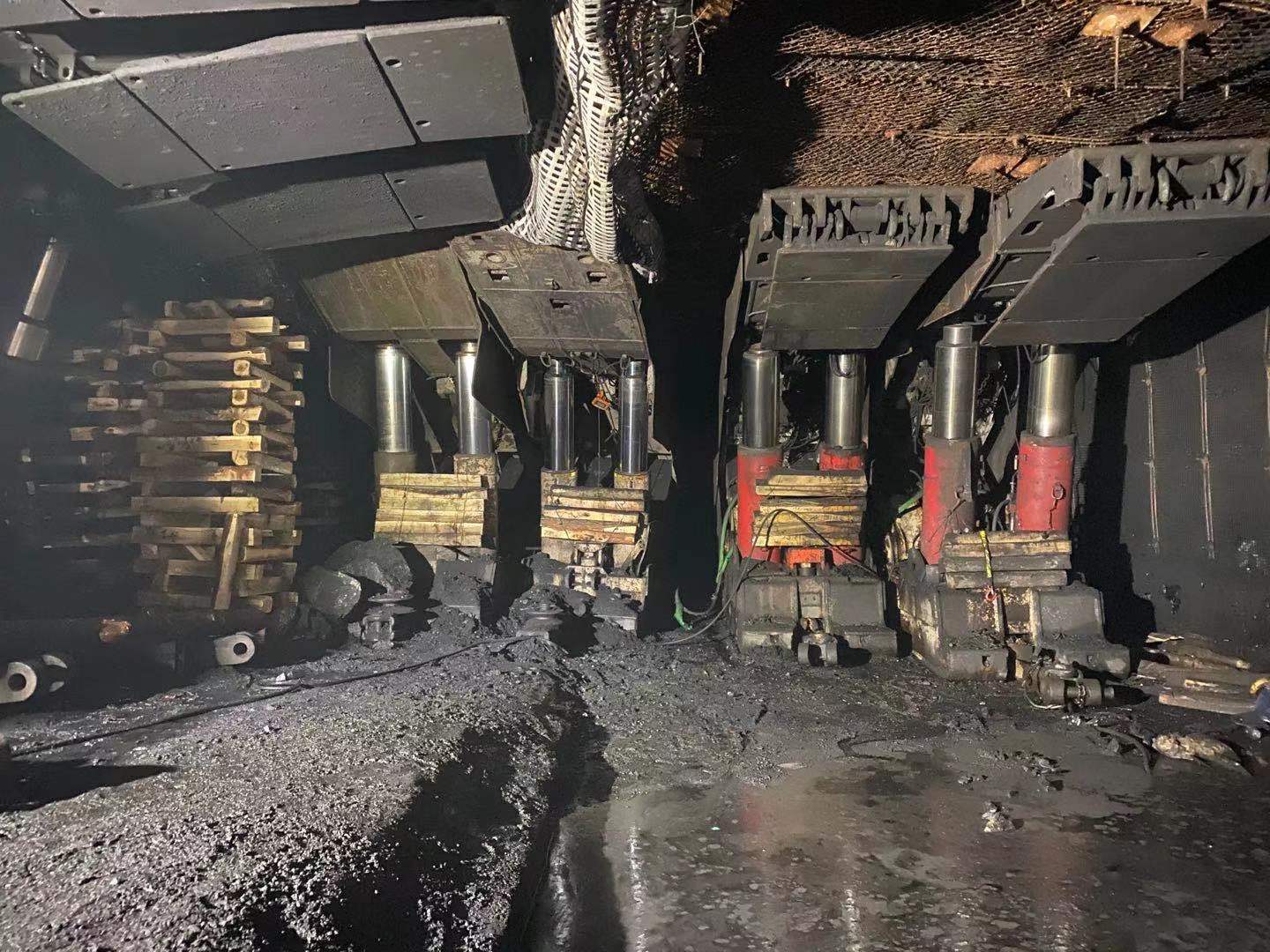 神南产业发展公司用好搬家“三字诀”，启动回撤“快进键”