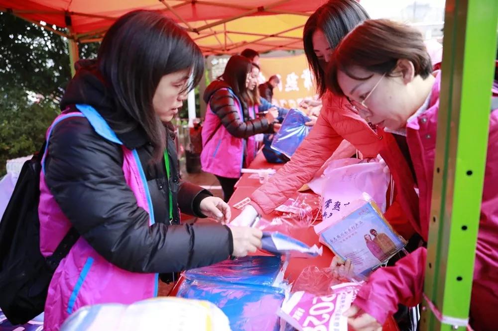 常熟市中学登高活动,迎新年登高活动