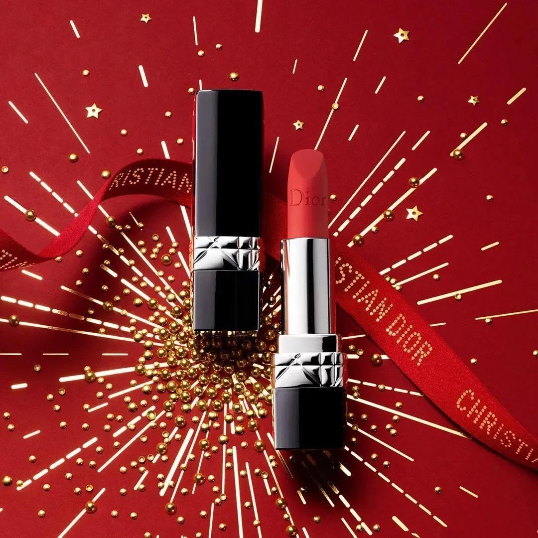 dior口红哪个显白气色好,dior口红显年轻显气色送长辈