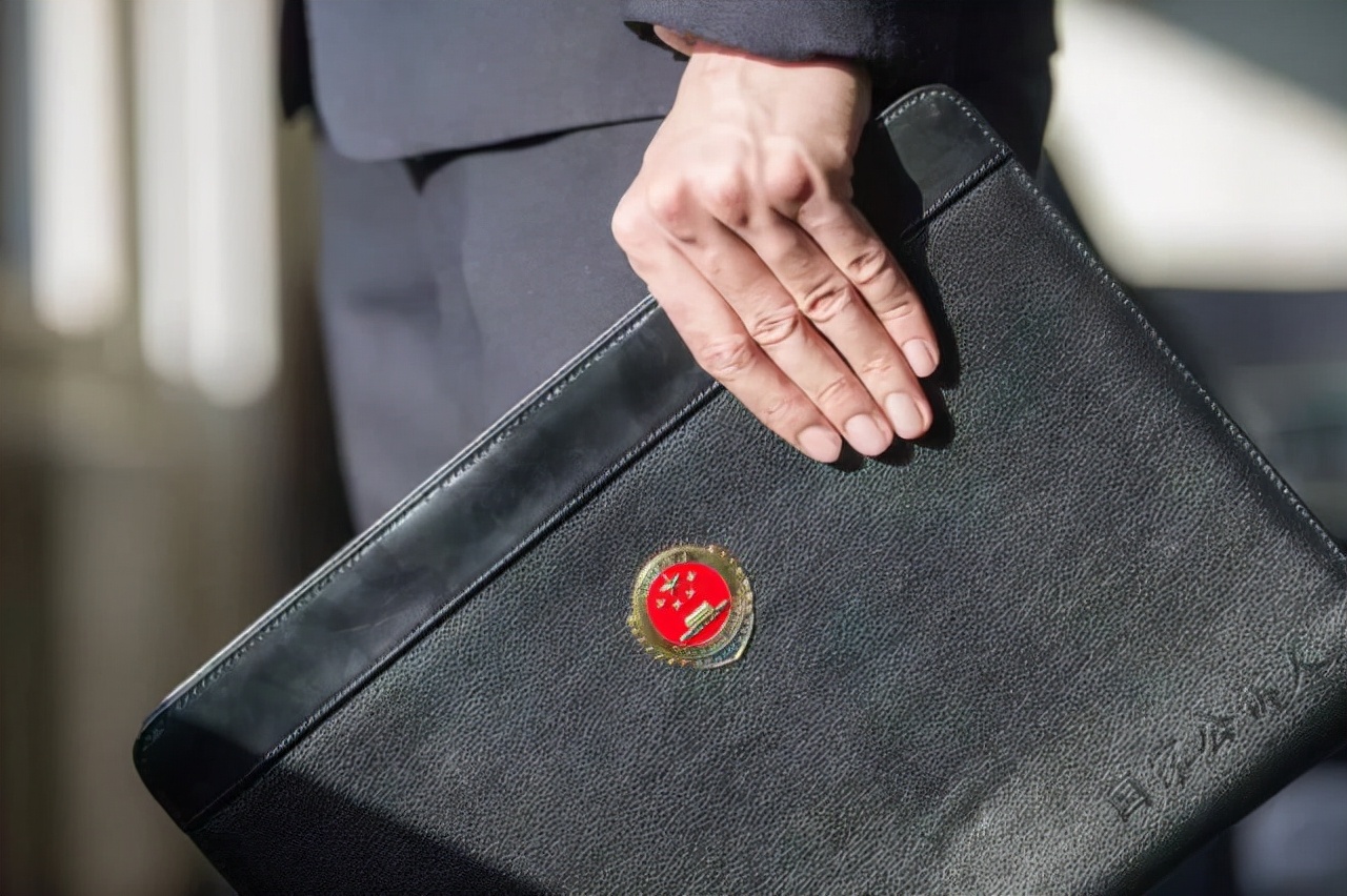 期货交易被假平台欺骗,期货模拟交易诈骗平台