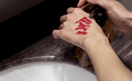 香奈儿邂逅柔情淡香水和迪奥花漾,迪奥旷野和香奈儿蔚蓝香水哪个好