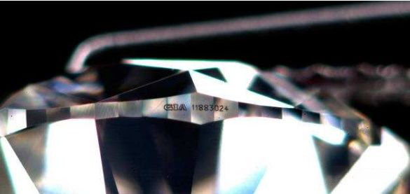 品牌钻戒和定制钻戒,如何选定制钻戒的品牌和价格