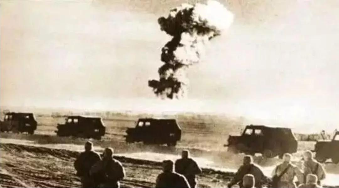 今天是他的逝世纪念日，当年正是在他的主持下，我国导弹原*弹子**事业取得举世瞩目的成功