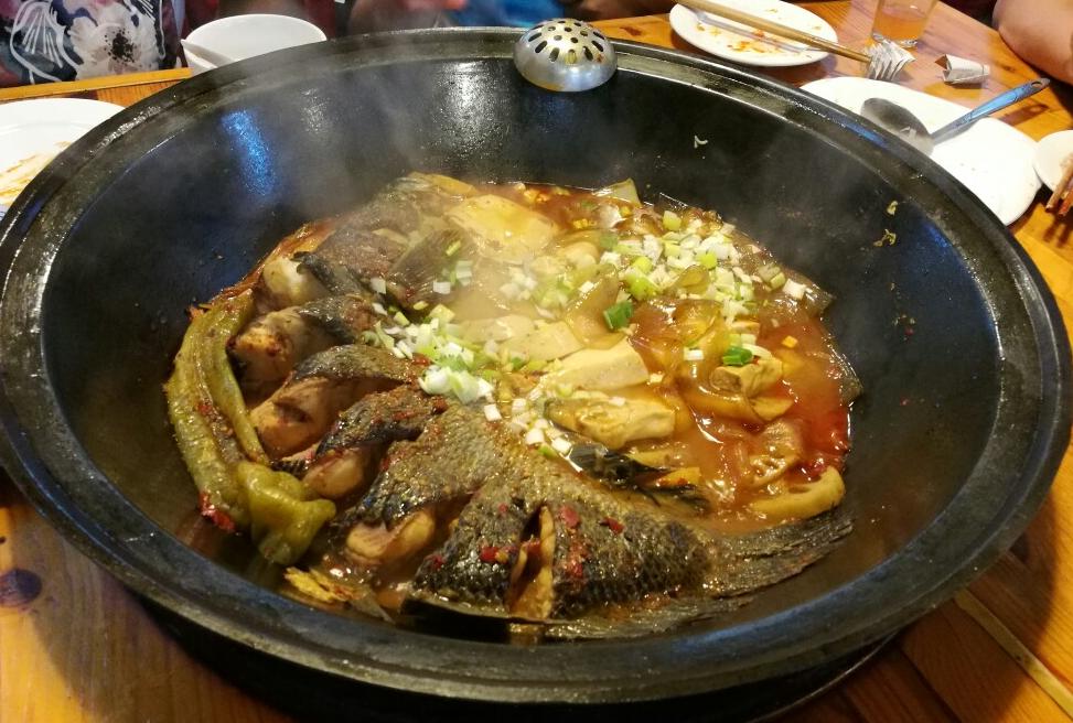 铁锅炖大鱼最正宗的做法,东北铁锅炖大鱼秘制酱料配方