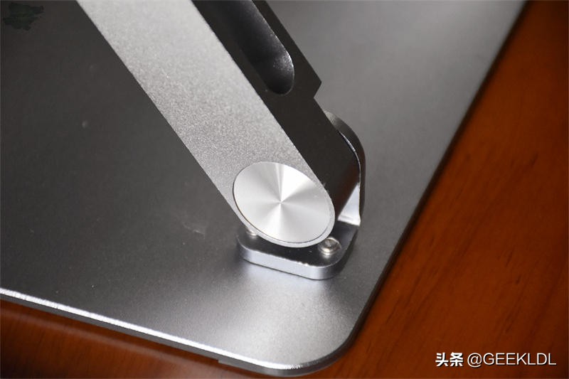 笔记本电脑防低头便携式支架,笔记本折叠支架测评