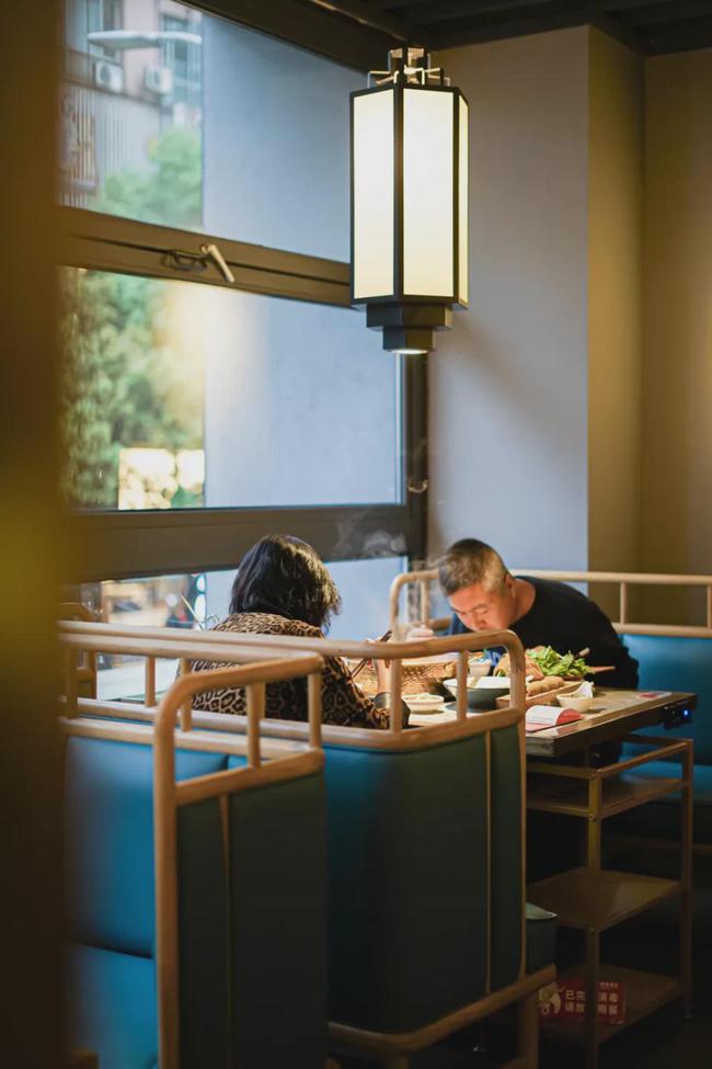 在贵州最正宗的酸汤鱼店,酸汤鱼老牌店