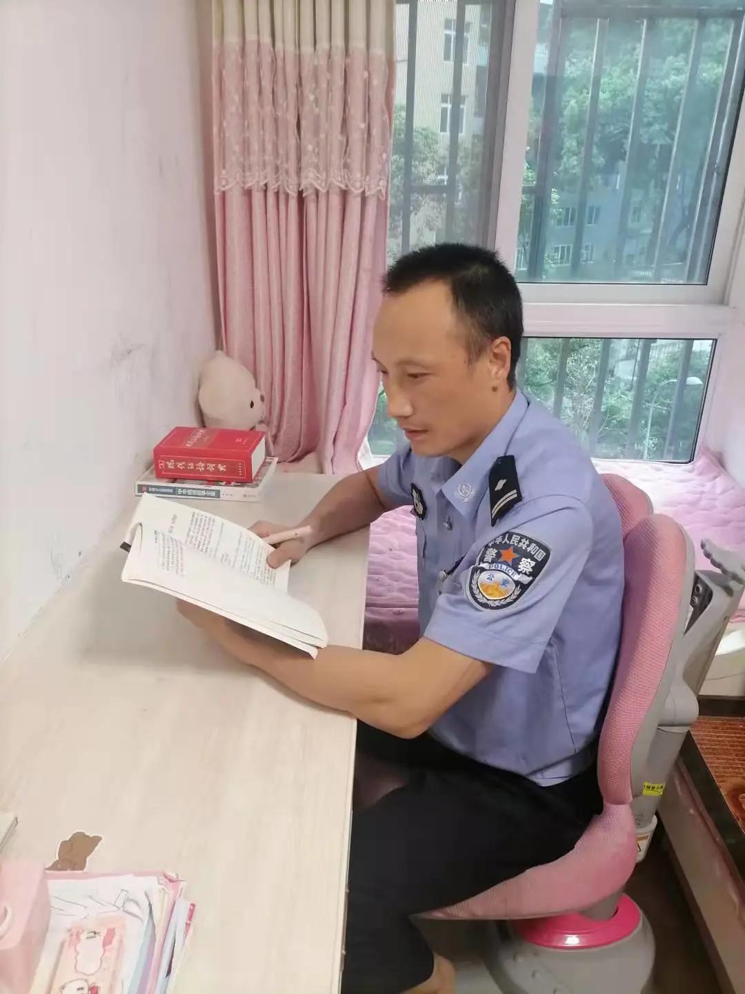 一封特殊的中秋家书,中秋家书三行诗