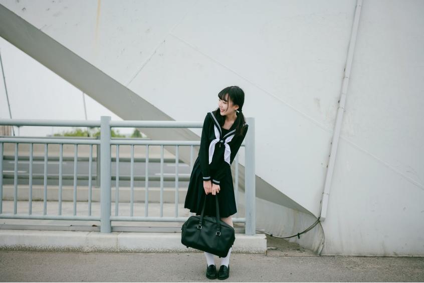 腾龙35-150mmf22.8,佳能351.4和501.2哪个好