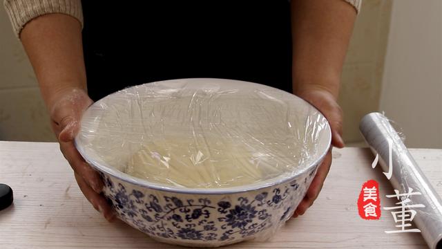 花卷的做法用一根筷子压两下,花卷的做法筷子慢动作