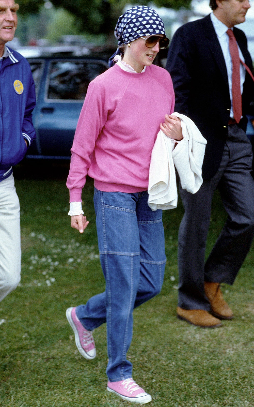 戴安娜雕像揭幕,戴安娜王妃雕像图