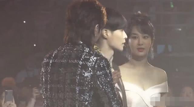 主持人调侃杨紫李现,谁在节目里喊杨紫大紫