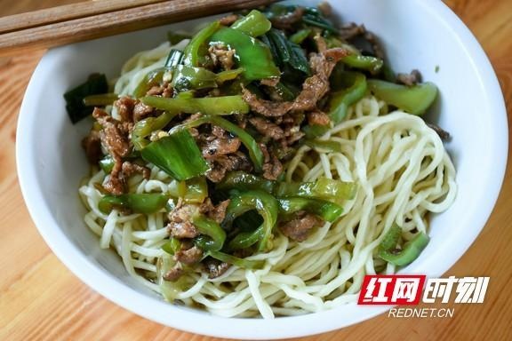 益阳特别辣的特色菜,益阳好吃辣的东西