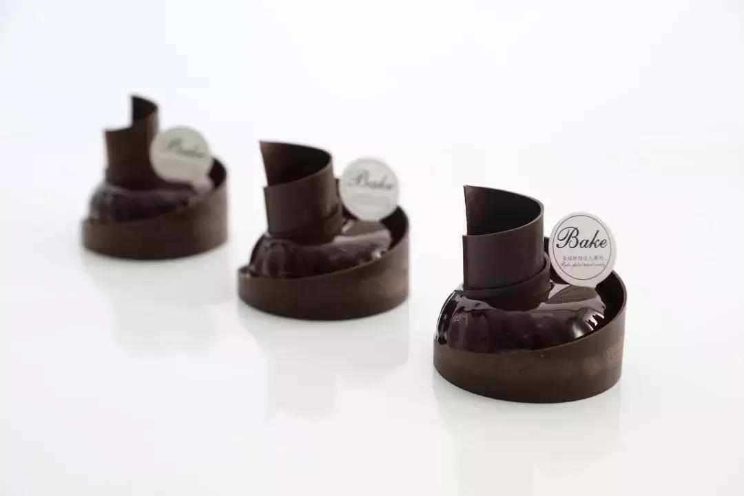 如何开一家港式甜品店赚钱快点呢,2019年开甜品店怎么样