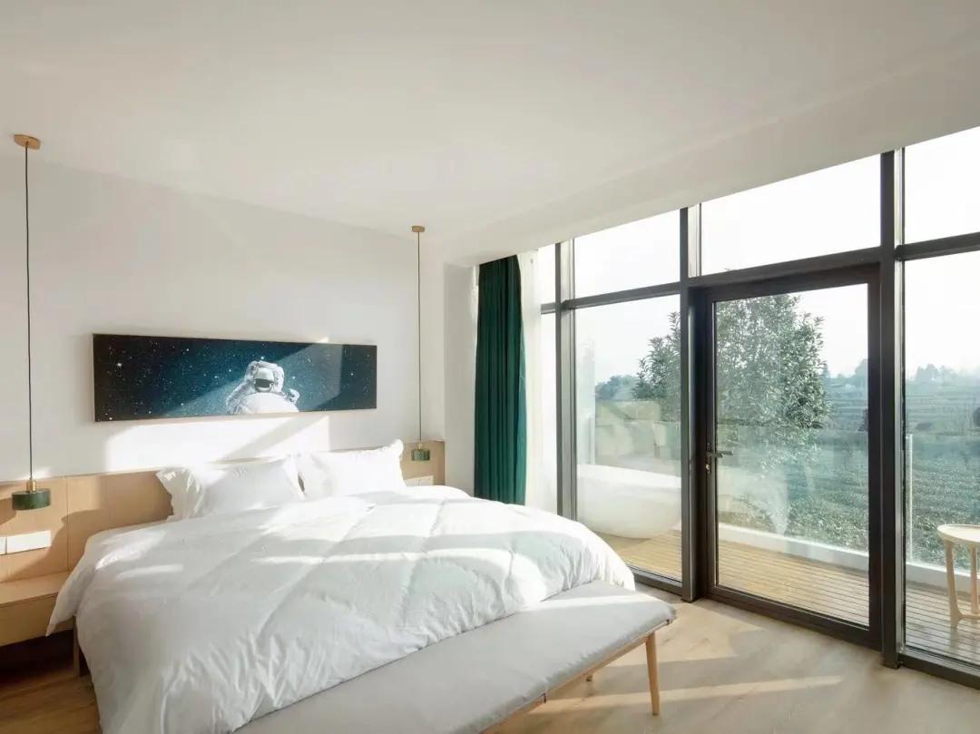 如何诗意的度过初冬？我在雅安这些私藏美宿里找到了答案