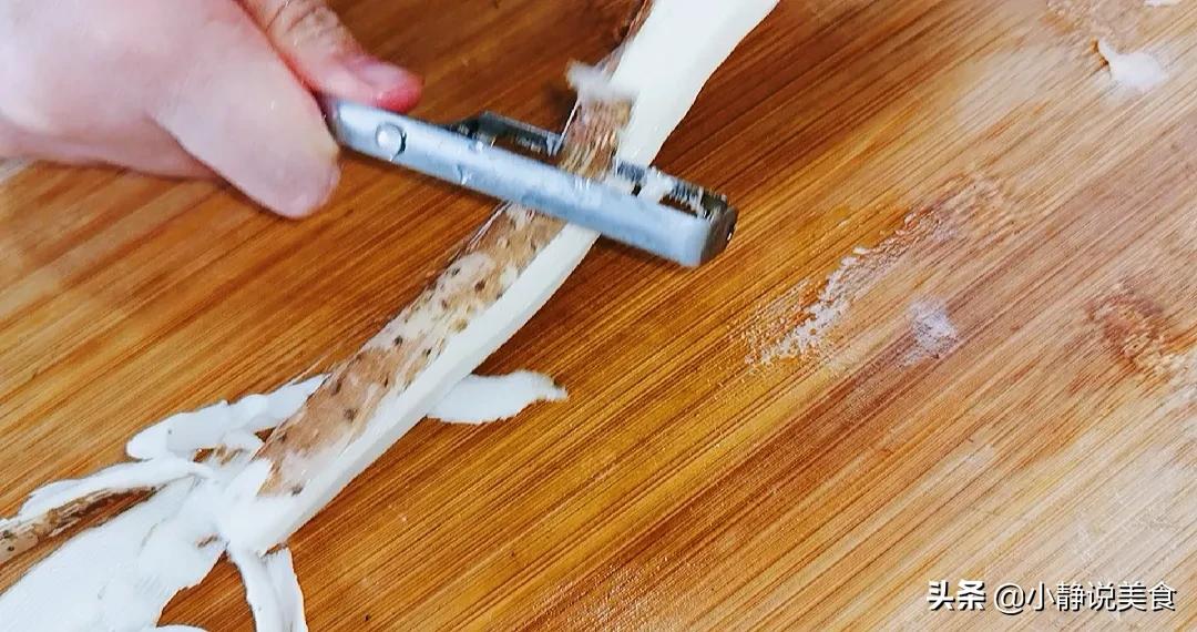 小孩瘦不爱吃饭煲汤食材,孩子瘦小不爱吃饭炖什么汤喝