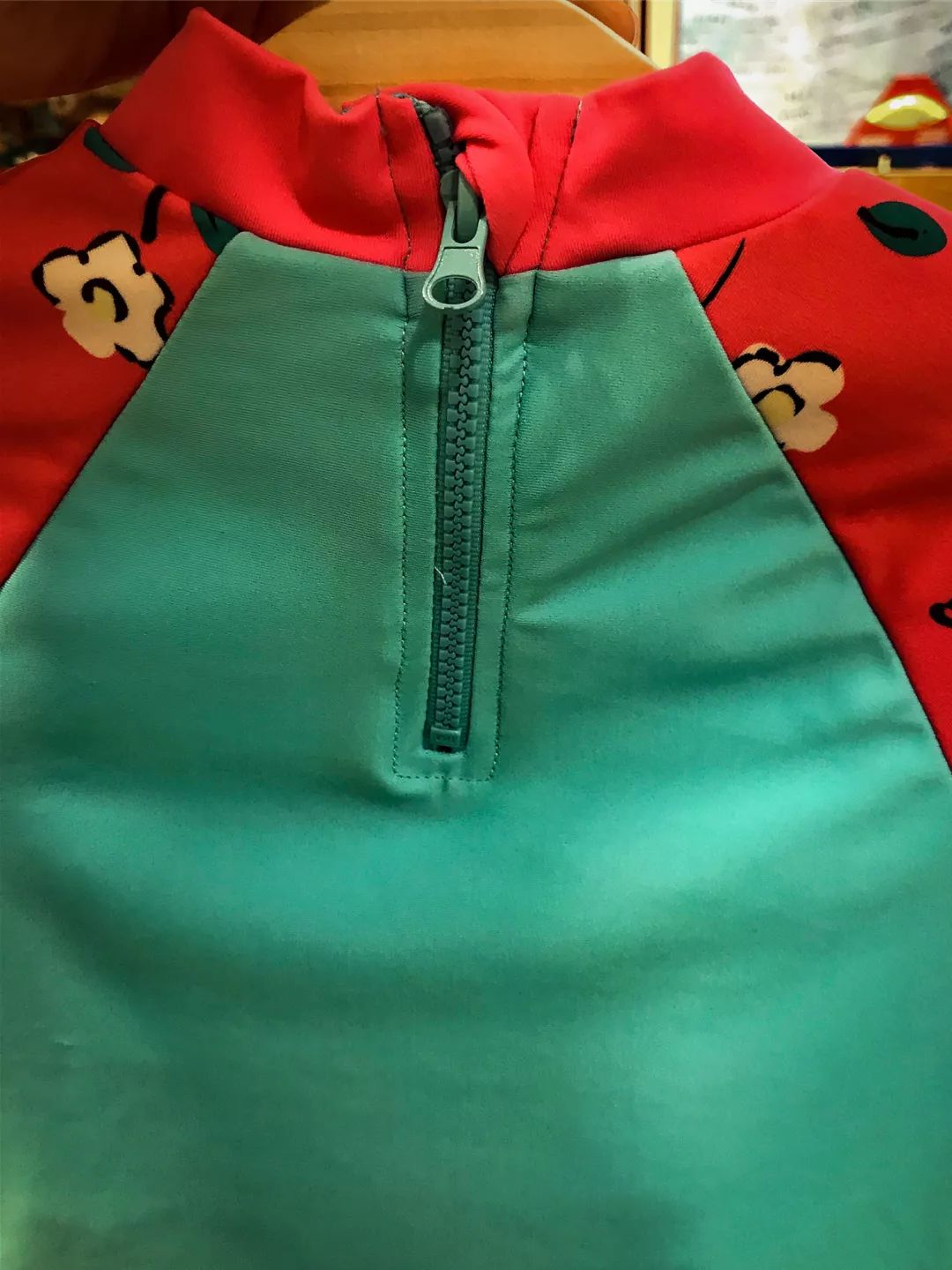 新手泳衣如何选购好的品牌,如何选择合适的儿童泳衣