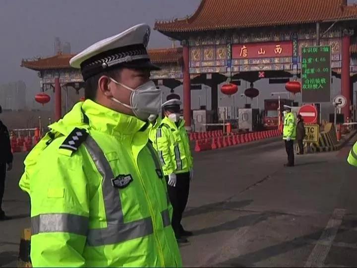 唐山疫情期间生机蓬勃,唐山疫情全面进入应急状态