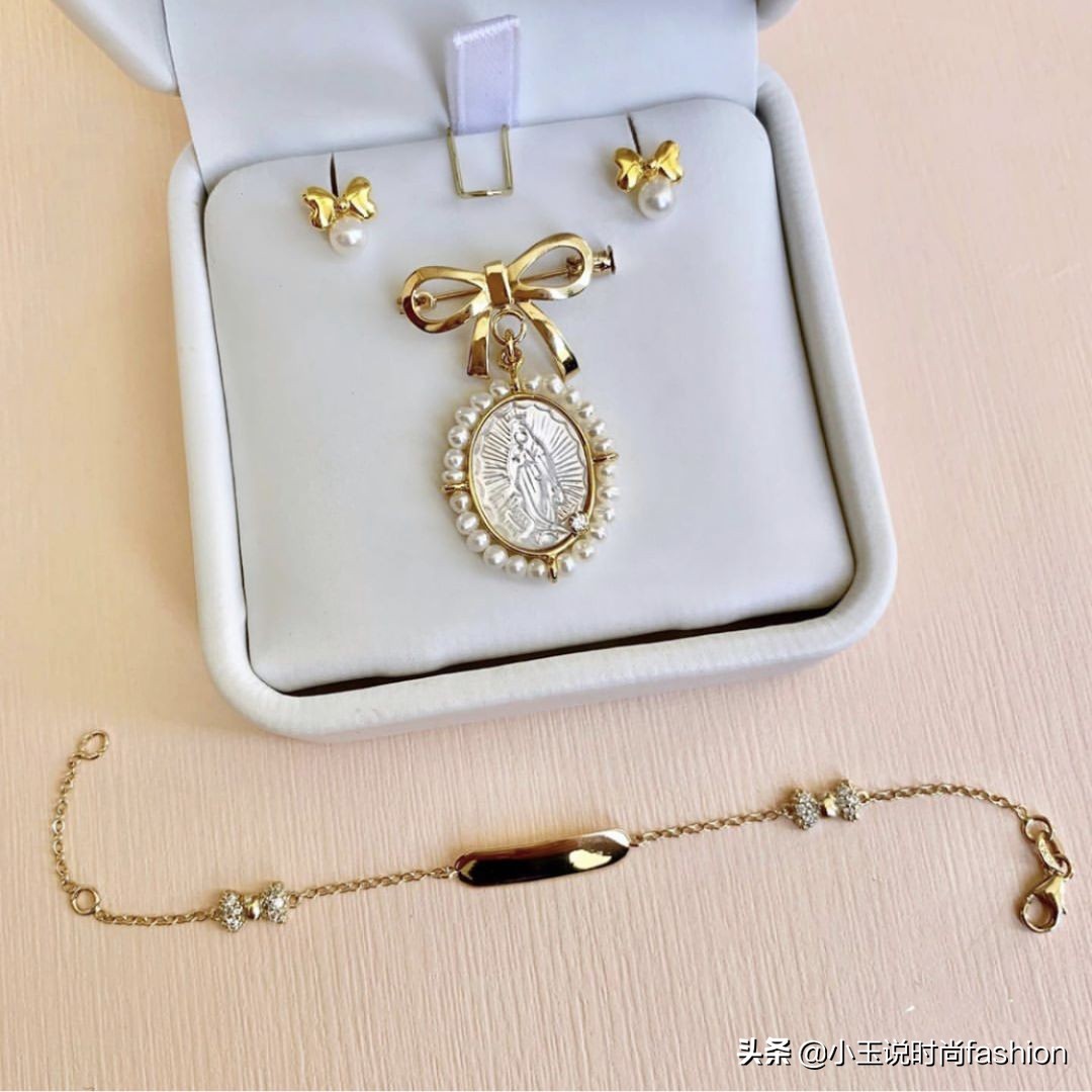 初生婴儿送什么长命锁,初生婴儿长命锁一套