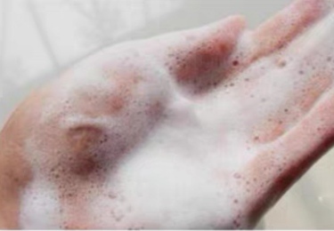 推荐几款网红洗面奶好用 (最近很火的网红洗面奶真的有用吗)