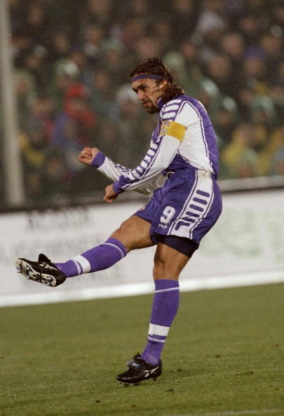 足坛名将巅峰对决,足坛战神