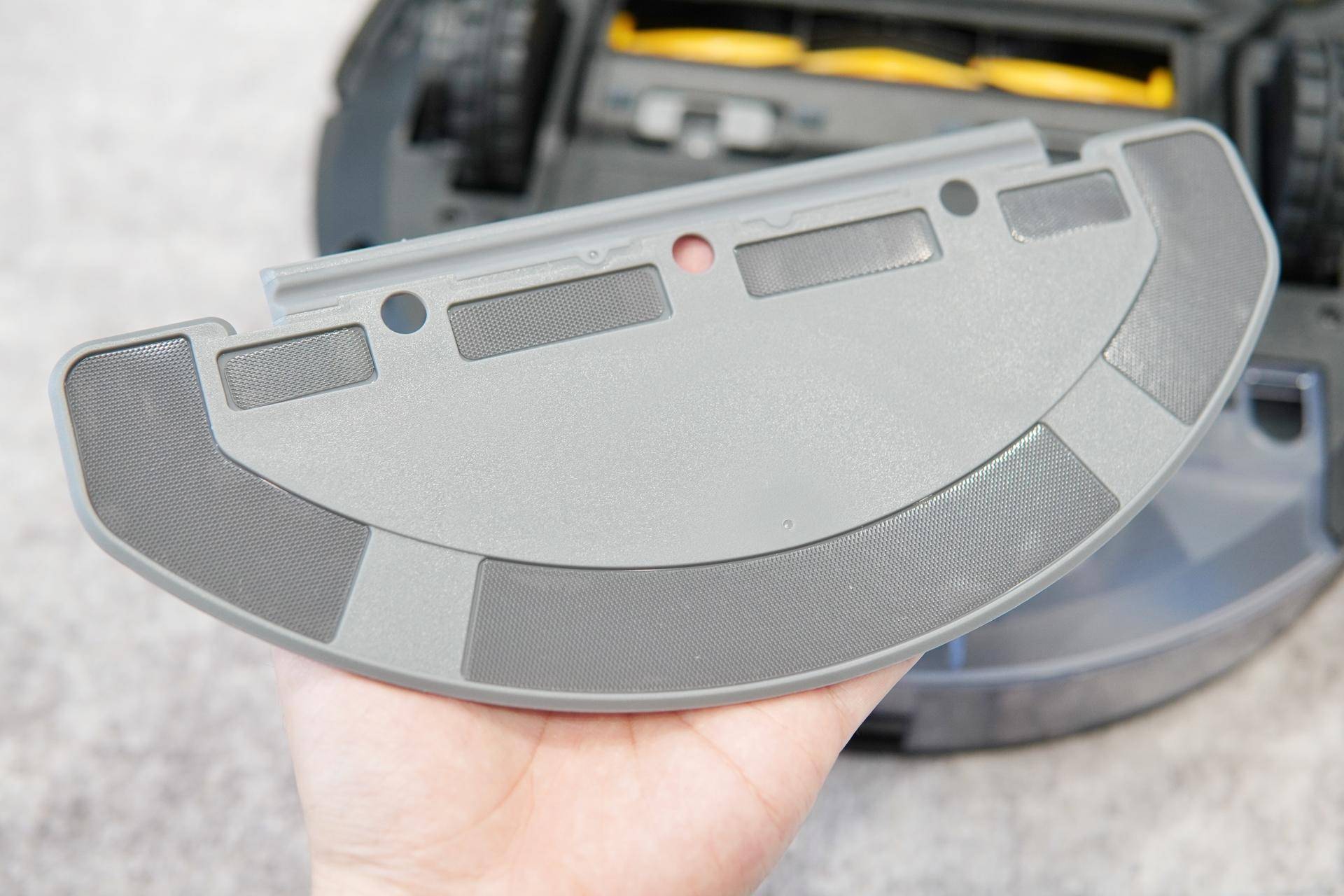 能扫能拖还能除菌?科沃斯地宝DEEBOTN8PRO评测