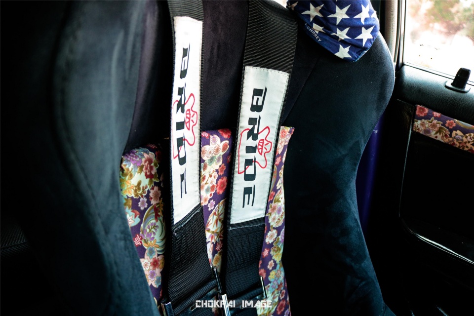 几几年的马自达323最好看,亲手打造超级车