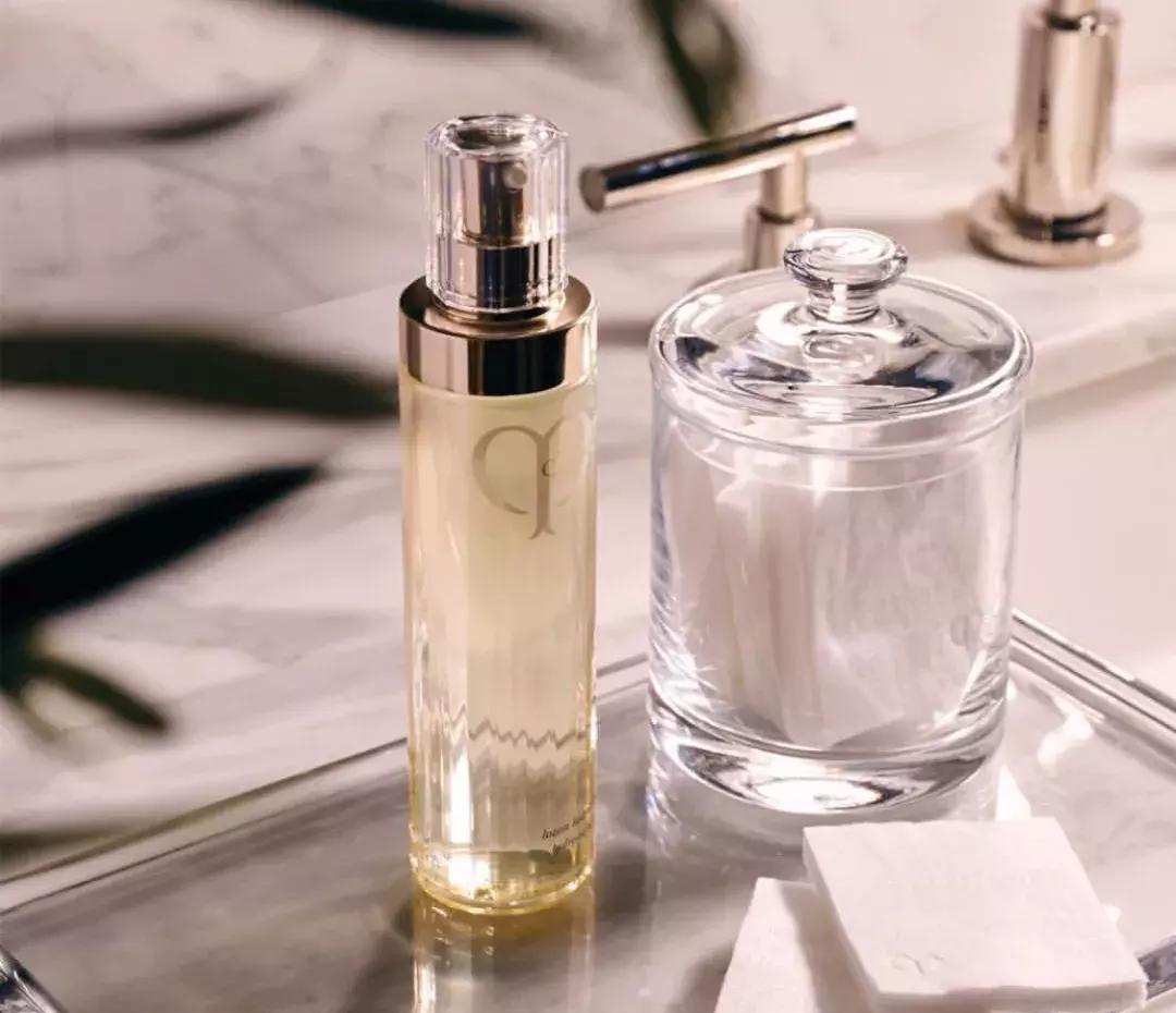 资生堂红石榴系列怎么样,女王节ysl恒久粉底液活动