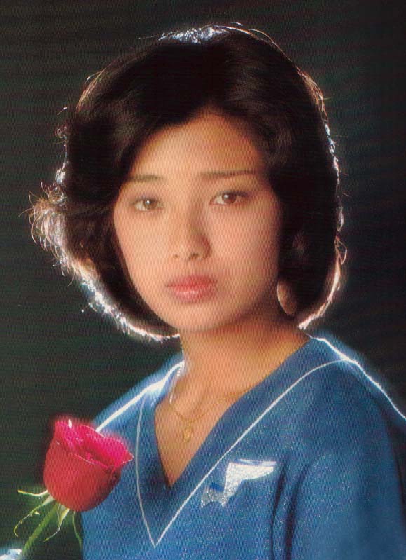 山口百惠为什么让人们念念不忘,山口百惠漂亮吗