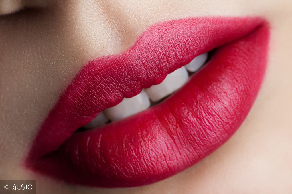 迪奥漆光口红847试色,dior漆光唇釉740