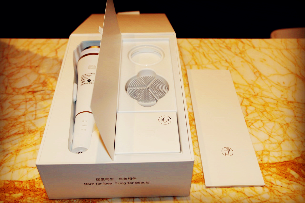 深层净颜护理洁面仪,平价声波洁面仪评测