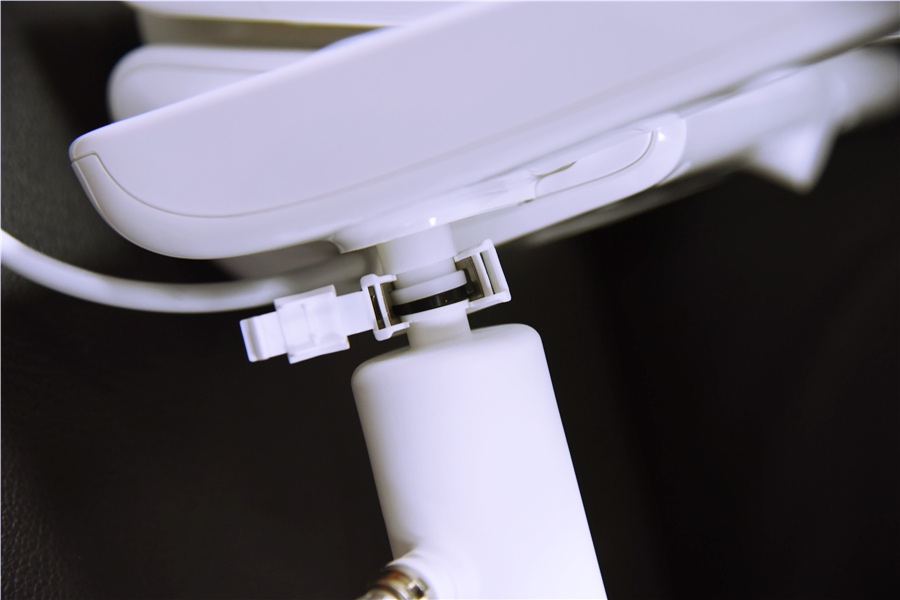 智能马桶盖热水冲洗和加热,智能即热冲洗马桶盖