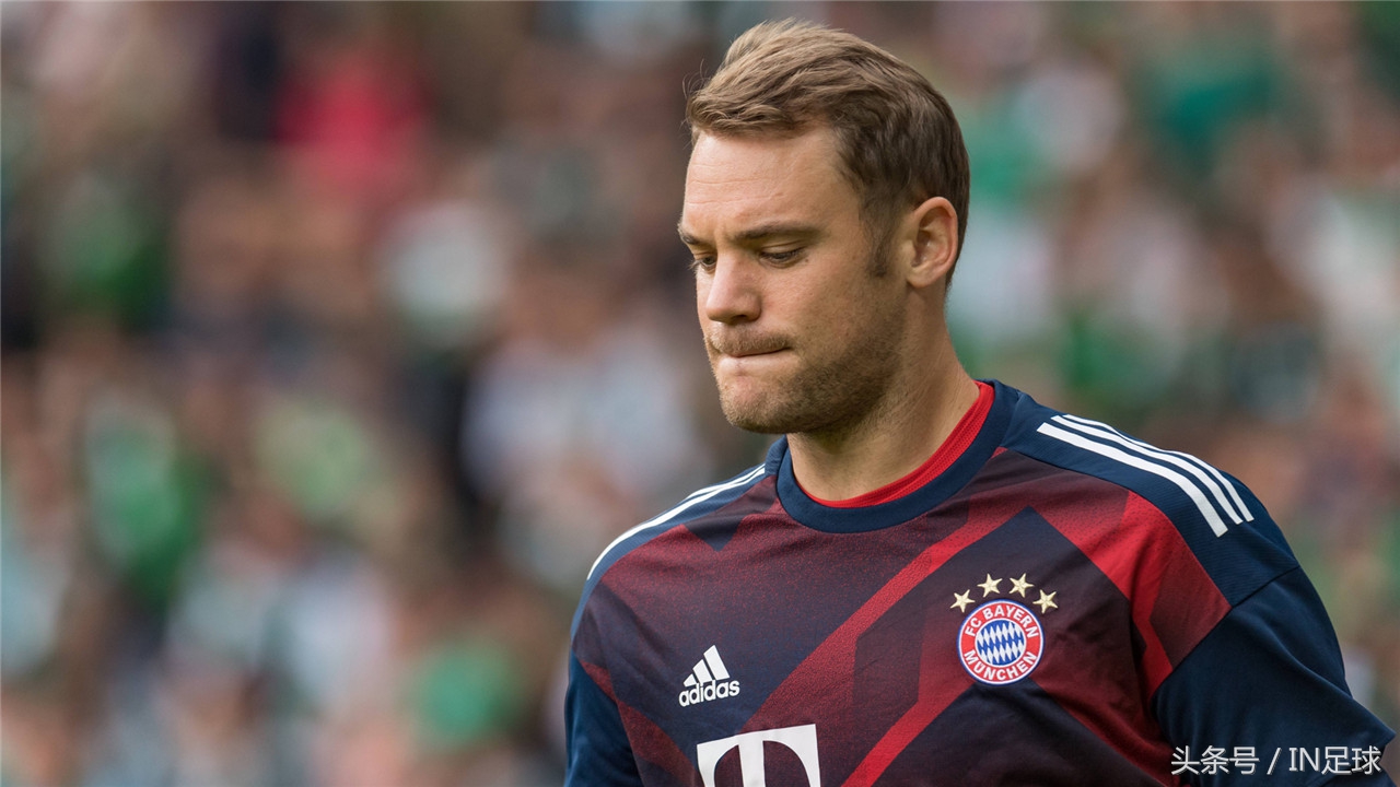 布冯年足球最佳11人,布冯成为21世纪最佳门将