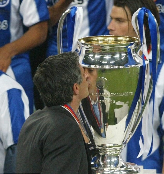 穆里尼奥谁是德罗巴,穆里尼奥谁的教练