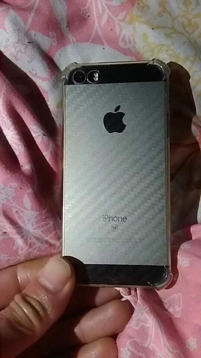 800元左右最具有性价比的二手机,iphonese二代现在值得买吗