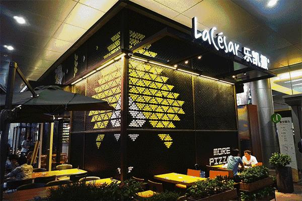 环保概念、绿帽子店……看乐凯撒快闪店如何玩转“体验营销”！