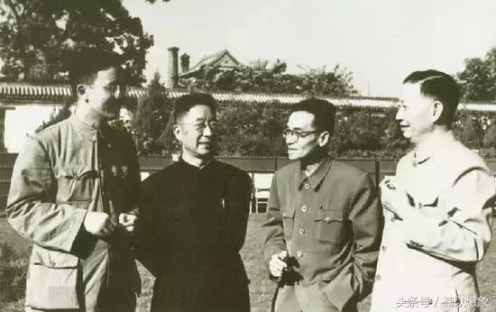 希拉里和本拉登合影,希拉里本拉登