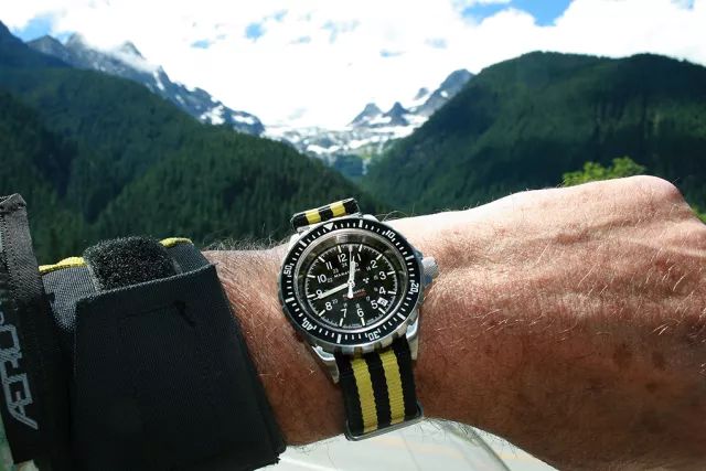 穷玩车富玩表啥意思,穷玩车富玩表什么意思