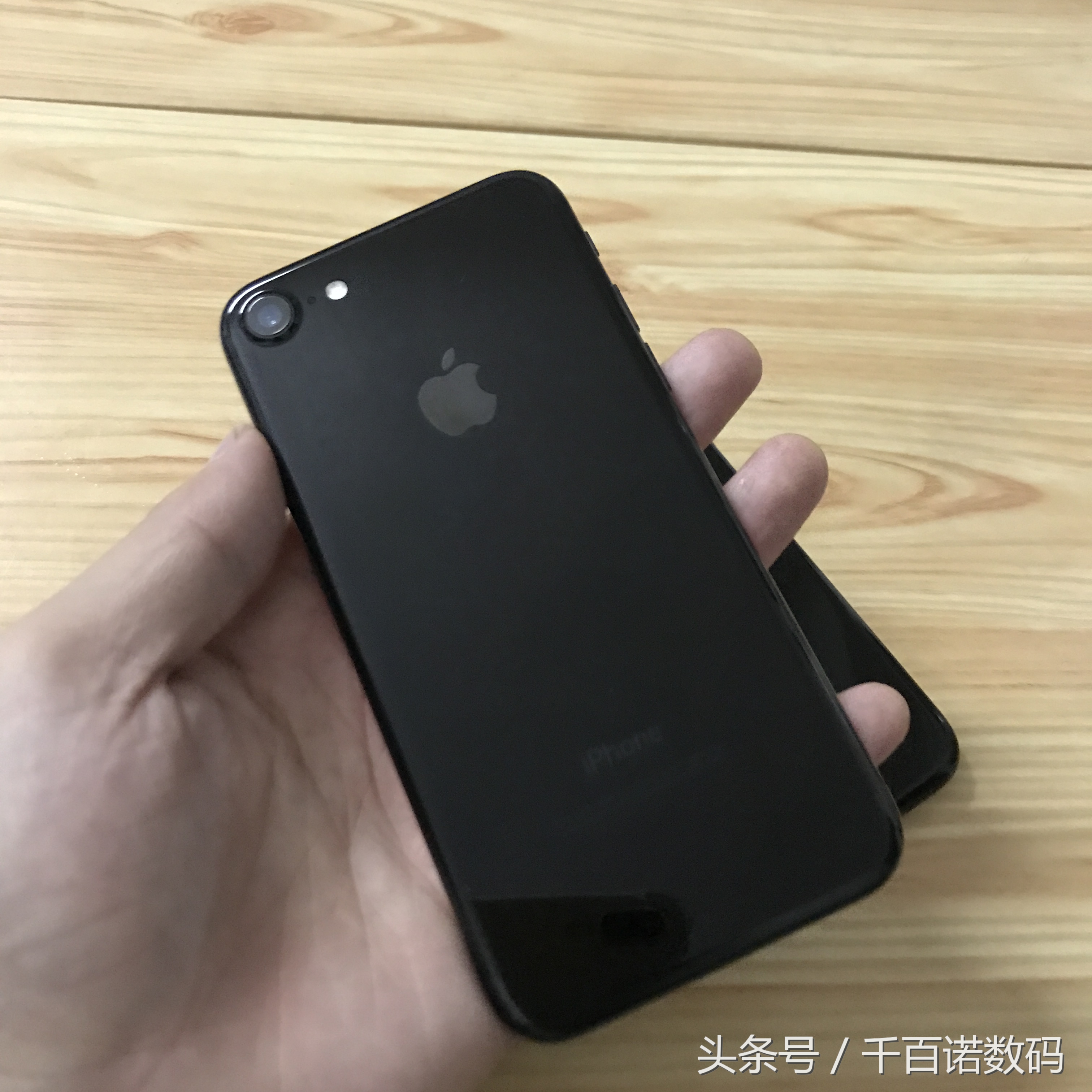 iphone7发布时有多惊艳,几年前的iphone7还值得买吗