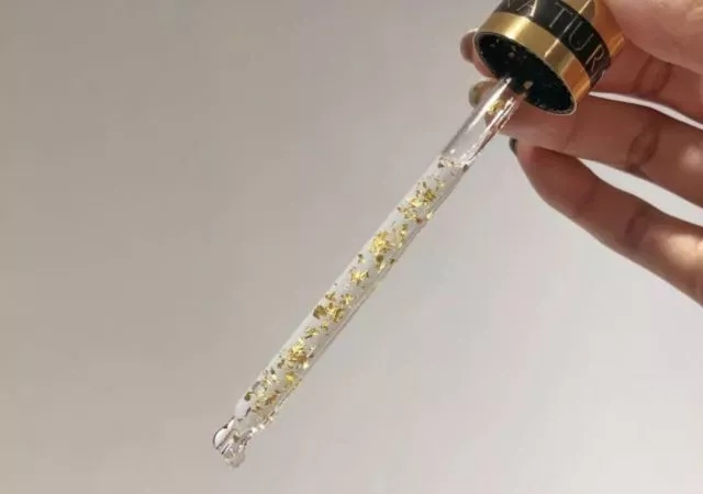 黄金精华哪个好,黄金双萃精华成分