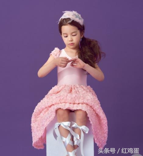 设计师设计衣服有很多想法吗,日系童装设计风格