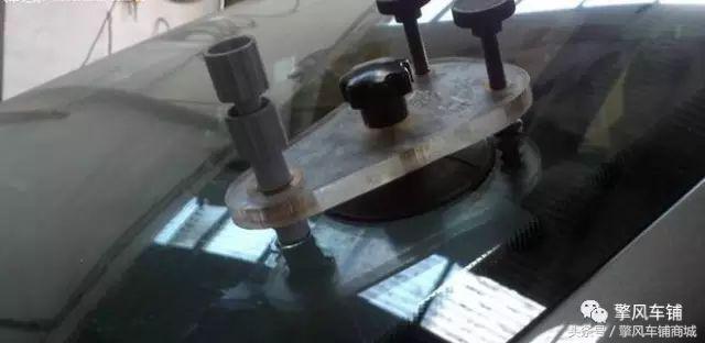 车玻璃裂痕修复,车玻璃裂痕修复靠谱吗