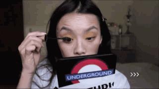 韩国林允妆容教学,裴秀智眼妆画法