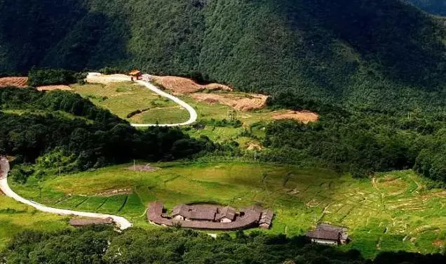 梅州客家围龙屋图片大全,梅州客家围龙屋最有特色