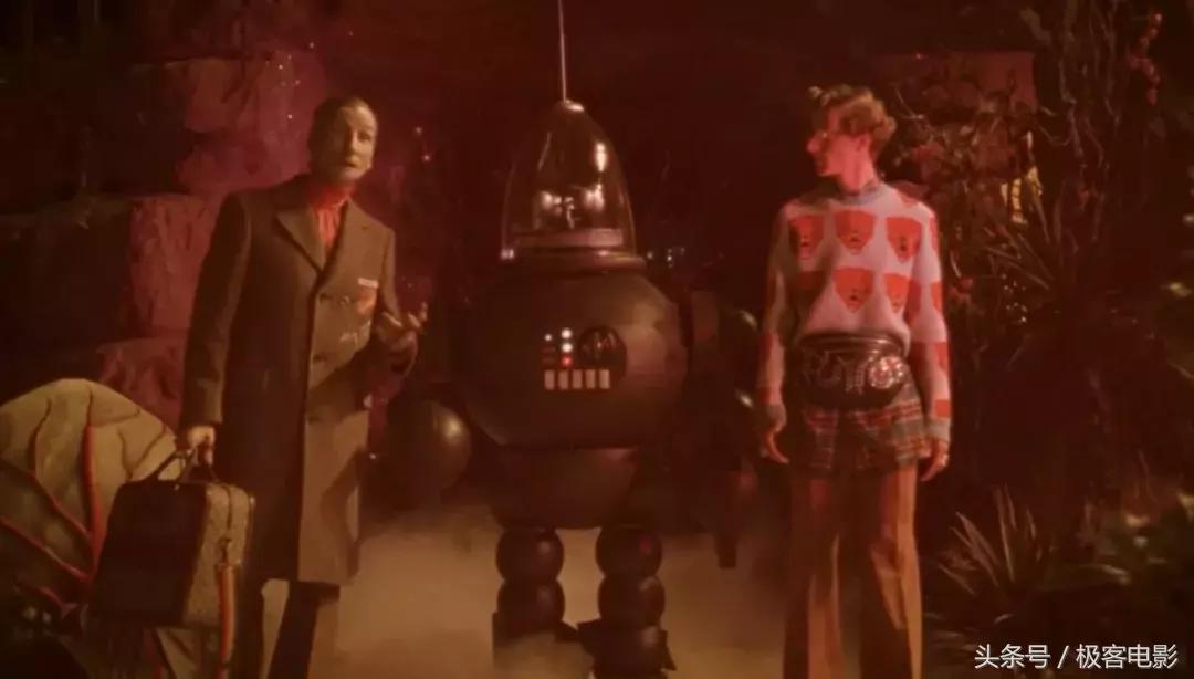 新极客，新性感，新潮流！