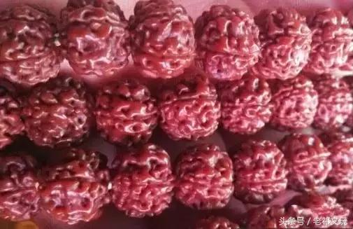 如何挑选小金刚菩提手串,小金刚菩提怎么盘玩